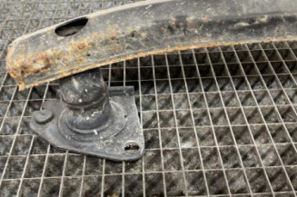 Renfort pare choc arriere (traverse) OPEL CORSA E