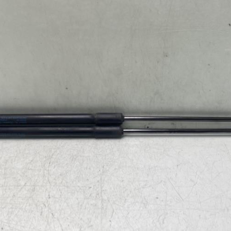 Verin de coffre OPEL CORSA E Photo n°1