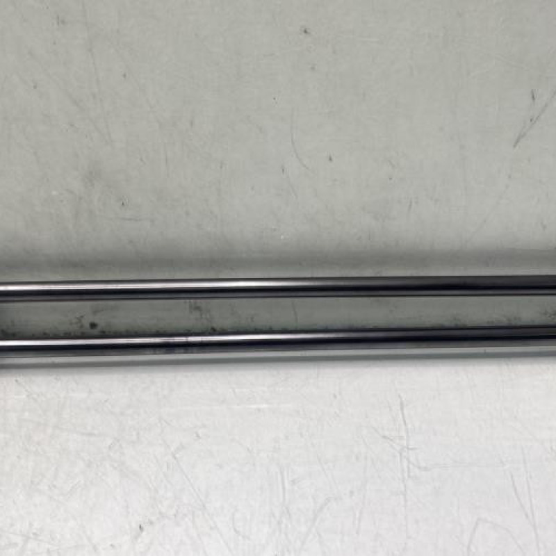 Verin de coffre OPEL CORSA E Photo n°3