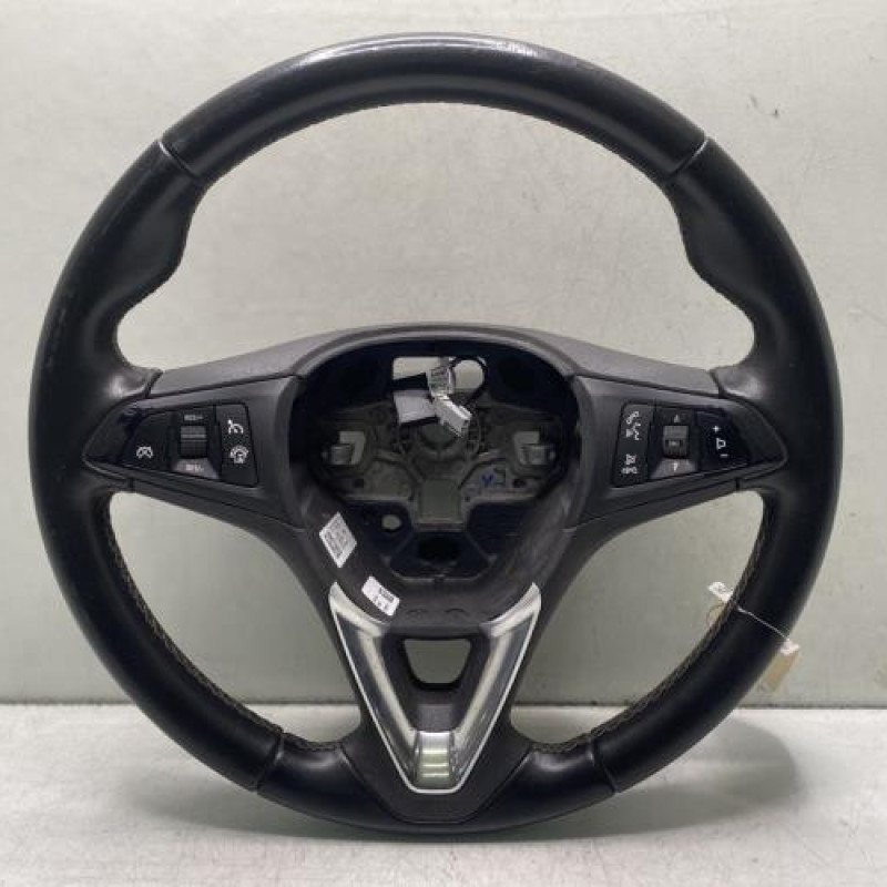 Volant OPEL CORSA E Photo n°1
