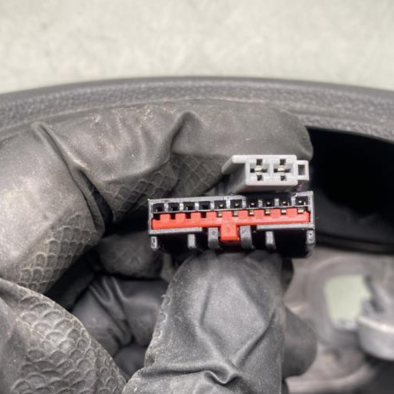 Volant OPEL CORSA E Photo n°6