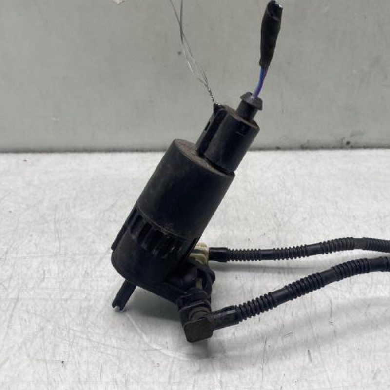 Pompe lave glace avant OPEL CORSA E Photo n°2