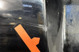 Pare choc arriere VOLKSWAGEN POLO 4