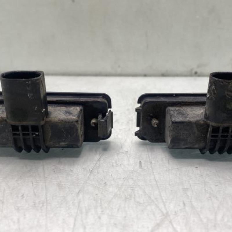 Eclairage de plaque VOLKSWAGEN POLO 4 Photo n°2