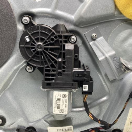 Leve vitre electrique arriere droit VOLKSWAGEN POLO 4