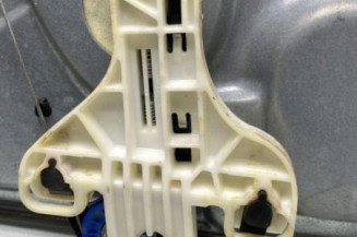 Leve vitre electrique arriere droit VOLKSWAGEN POLO 4