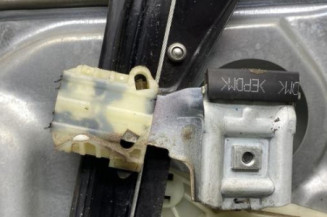 Leve vitre electrique avant gauche VOLKSWAGEN POLO 4