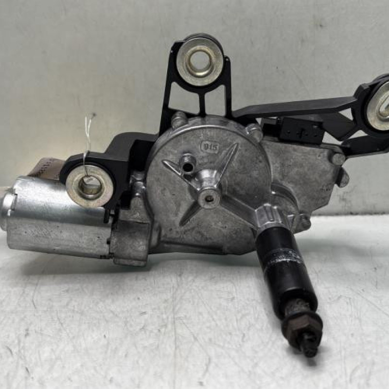 Moteur essuie glace arriere VOLKSWAGEN POLO 4 Photo n°1