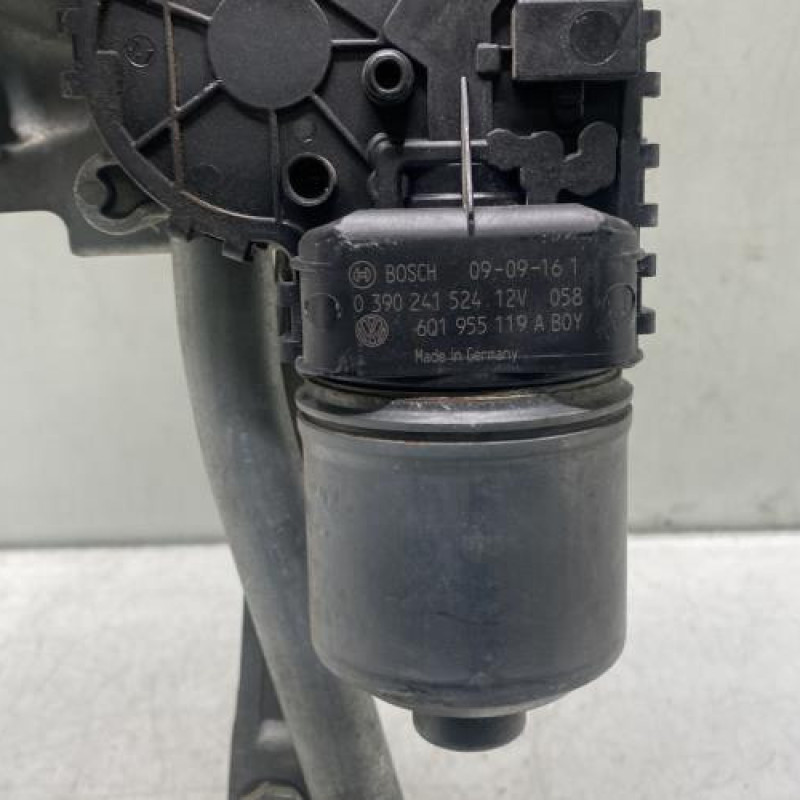 Moteur essuie glace avant VOLKSWAGEN POLO 4 Photo n°8