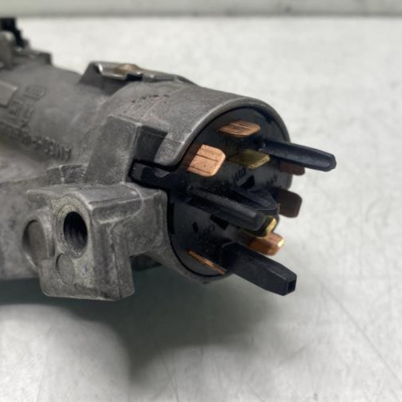 Neiman VOLKSWAGEN POLO 4 Photo n°4