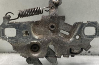 Fermeture de capot PEUGEOT 208 1 Photo n°1