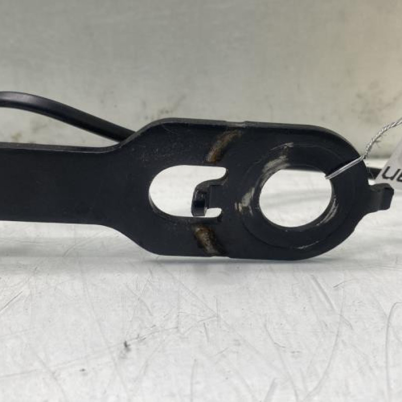 Attache ceinture avant gauche PEUGEOT 208 1 Photo n°3