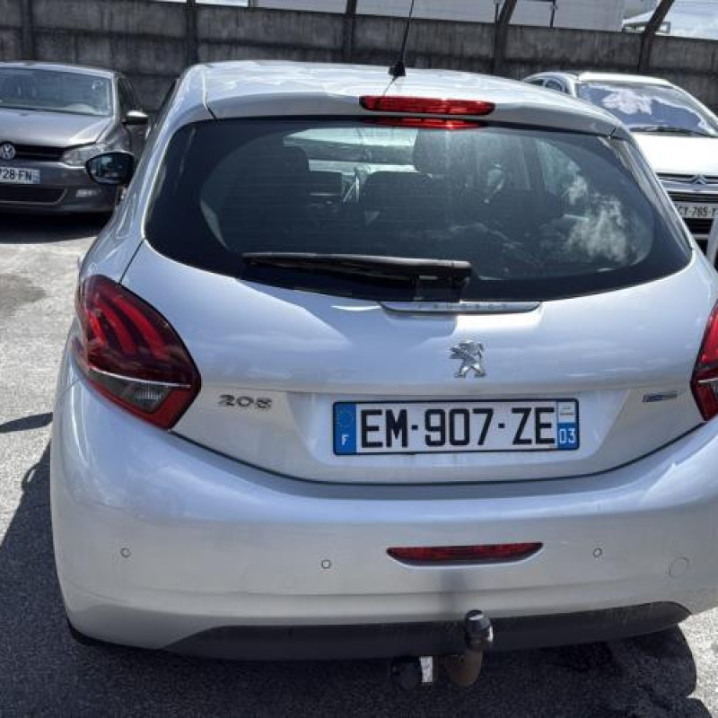 Ecran GPS PEUGEOT 208 1 Photo n°13