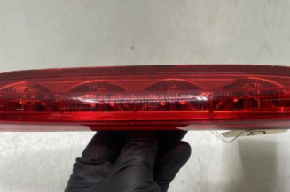 Feu arriere stop central PEUGEOT 208 1 Photo n°1