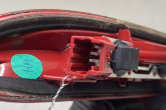 Feu arriere stop central PEUGEOT 208 1