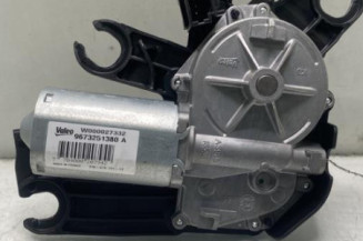 Moteur essuie glace arriere PEUGEOT 208 1 Photo n°1