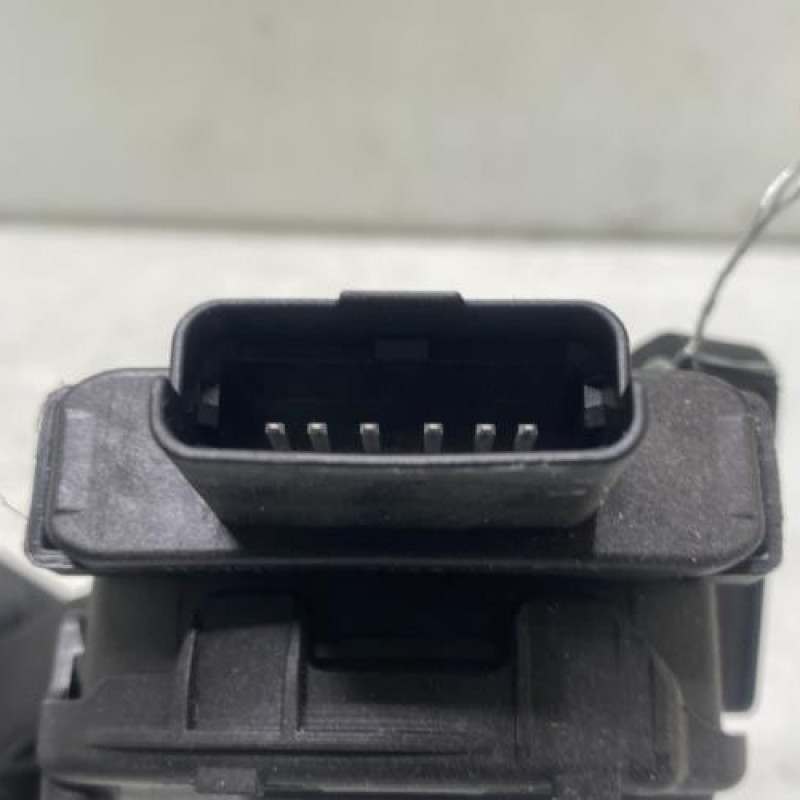 Pedale d'accelerateur PEUGEOT 208 1 Photo n°4