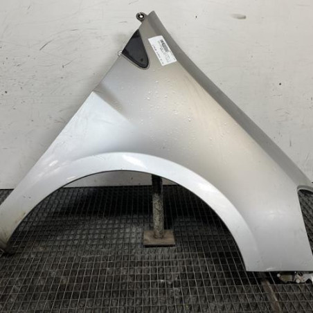 Aile avant droit RENAULT CLIO 3 Photo n°1
