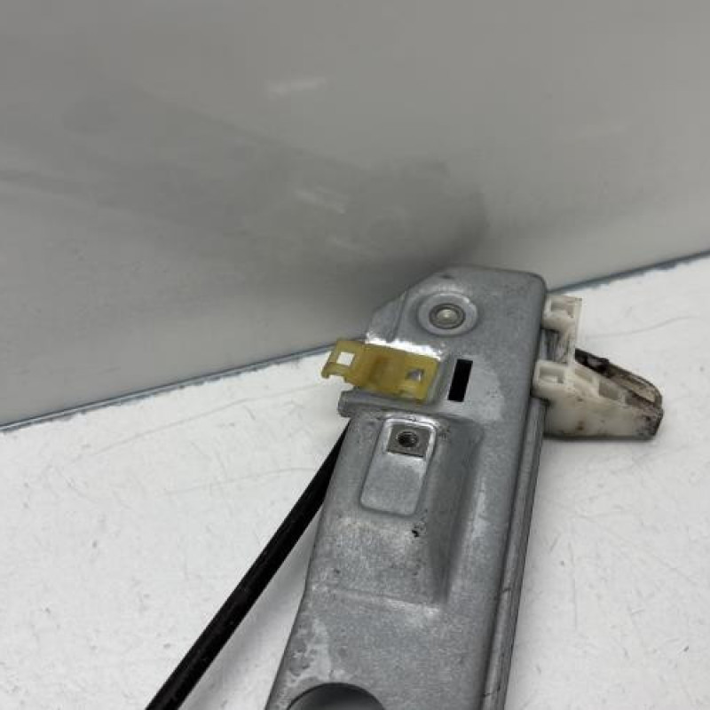 Leve vitre electrique avant droit RENAULT MEGANE 2 Photo n°4