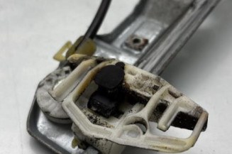 Leve vitre electrique avant droit RENAULT MEGANE 2