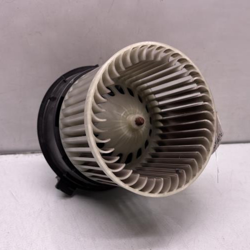 Pulseur d'air OPEL CORSA F Photo n°1