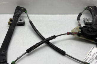 Leve vitre electrique avant droit VOLKSWAGEN POLO 4 Photo n°1