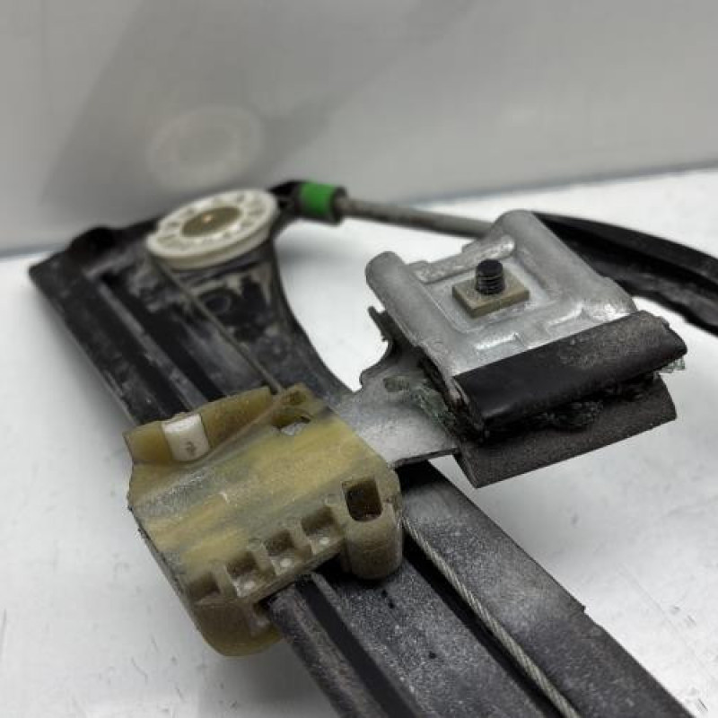 Leve vitre electrique avant droit VOLKSWAGEN POLO 4 Photo n°6