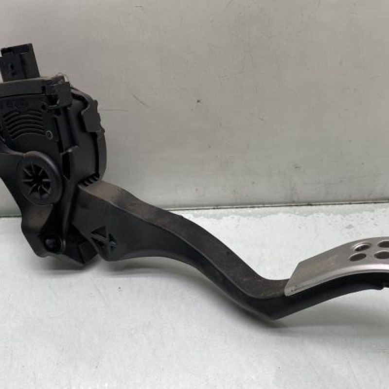 Pedale d'accelerateur PEUGEOT 207 Photo n°4