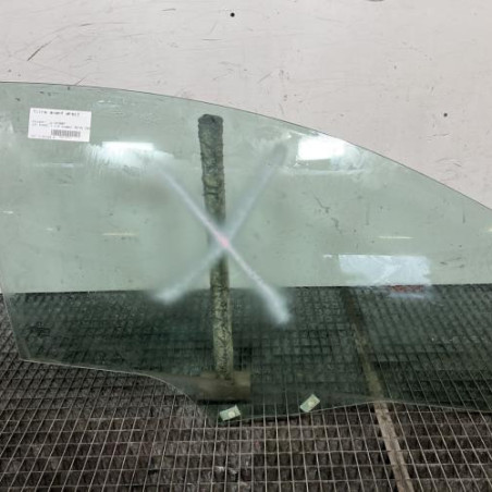 Vitre avant droit PEUGEOT 207 Photo n°1