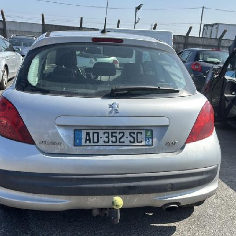 Vitre avant droit PEUGEOT 207 Photo n°9