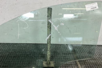 Vitre avant gauche PEUGEOT 207 Photo n°1