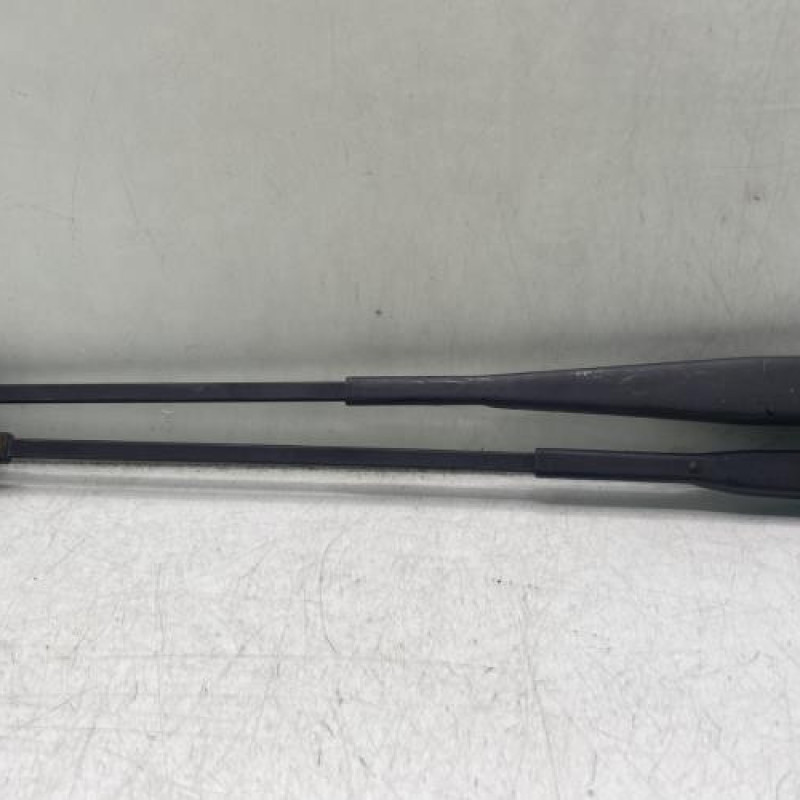 Bras essuie glace avant RENAULT TWINGO 1 Photo n°1