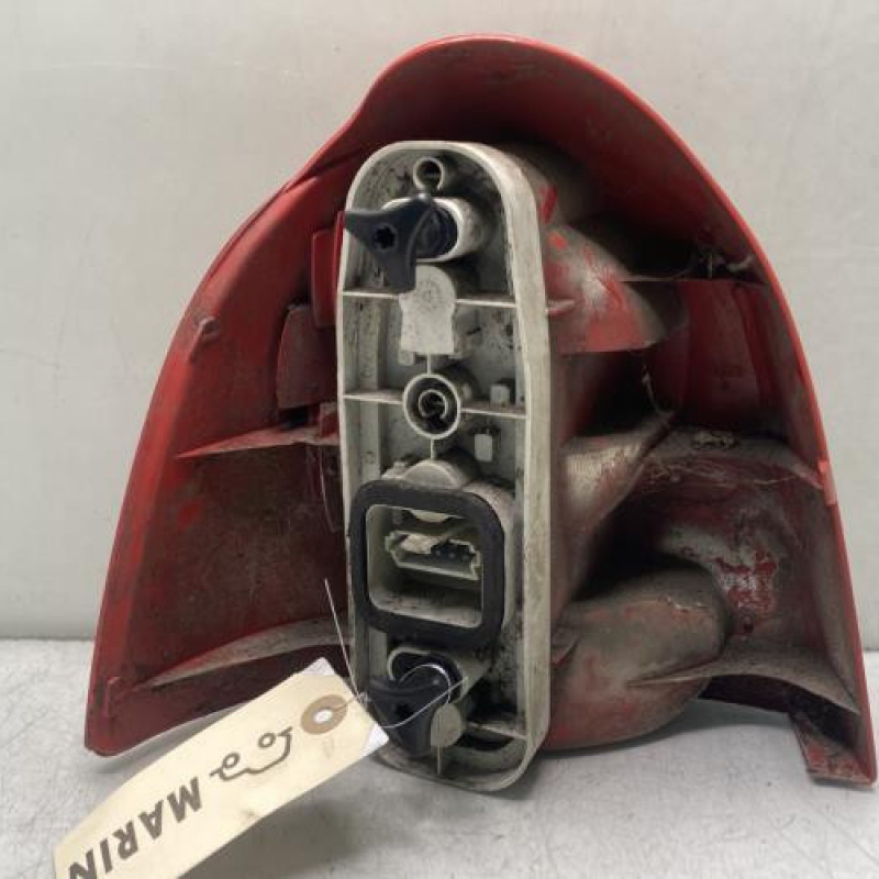 Feu arriere principal droit (feux) RENAULT TWINGO 1 Photo n°2