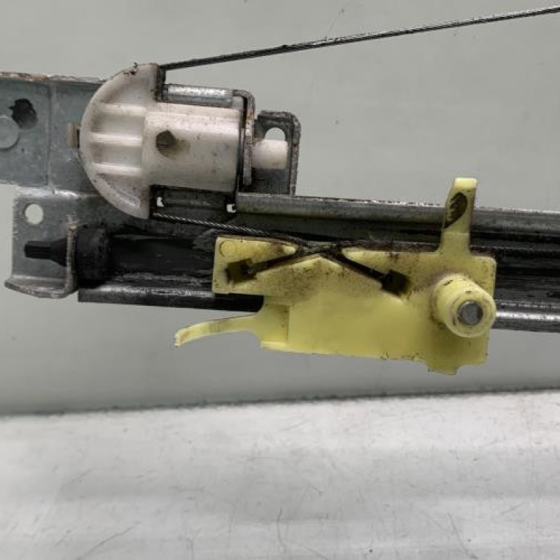 Leve vitre electrique avant gauche RENAULT TRAFIC 2 Photo n°2