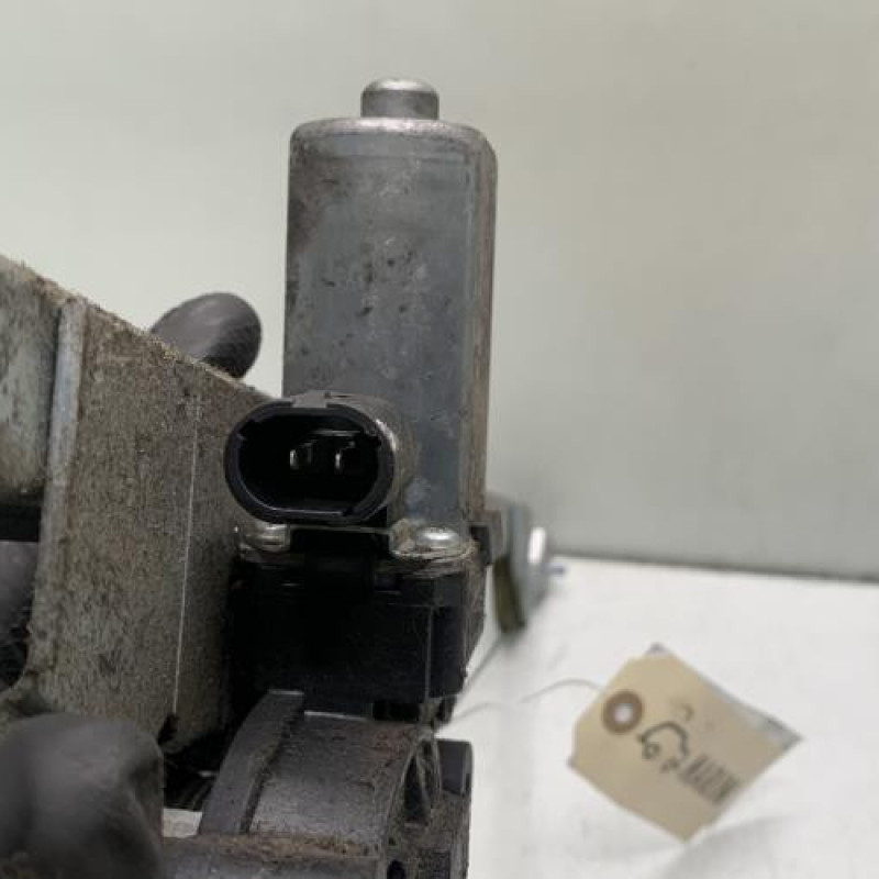 Leve vitre electrique avant gauche RENAULT TRAFIC 2 Photo n°6