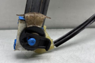 Leve vitre electrique avant droit RENAULT LAGUNA 2