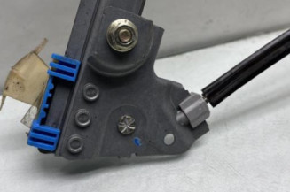 Leve vitre electrique avant droit RENAULT LAGUNA 2