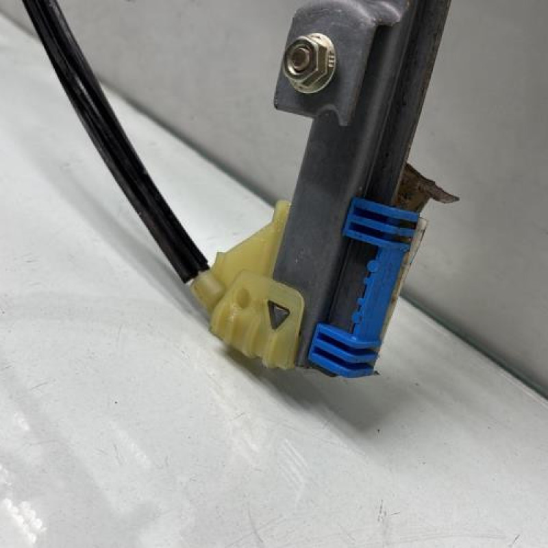 Leve vitre electrique avant droit RENAULT LAGUNA 2 Photo n°6