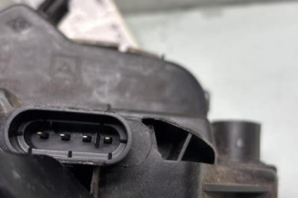 Serrure avant droit RENAULT LAGUNA 2