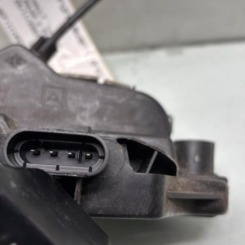 Serrure avant droit RENAULT LAGUNA 2 Photo n°5