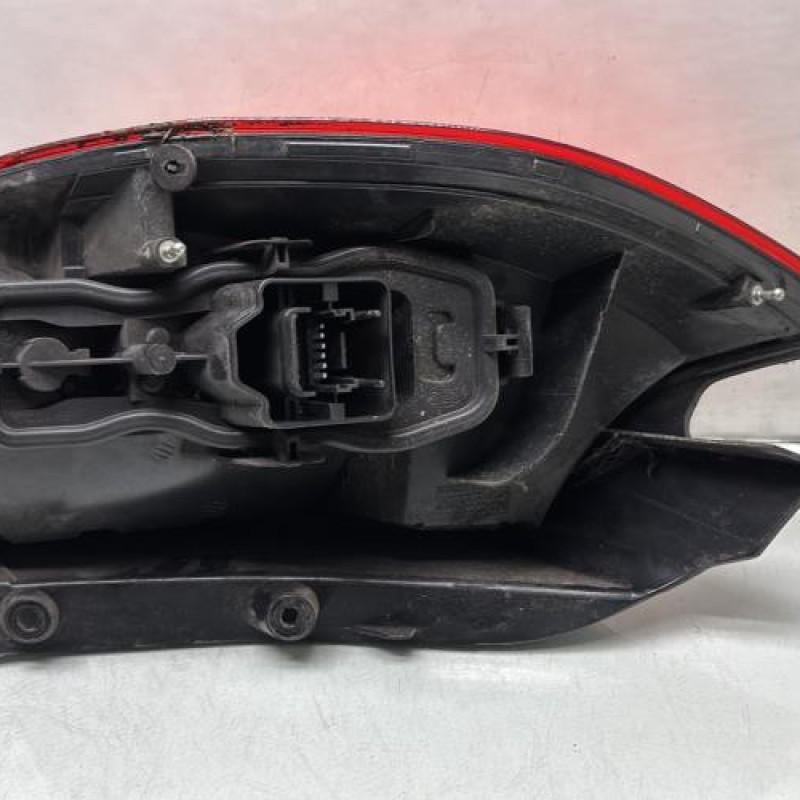 Feu arriere principal droit (feux) RENAULT SCENIC 2 Photo n°2