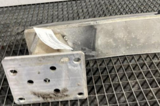 Renfort pare choc avant (traverse) PEUGEOT PARTNER 2