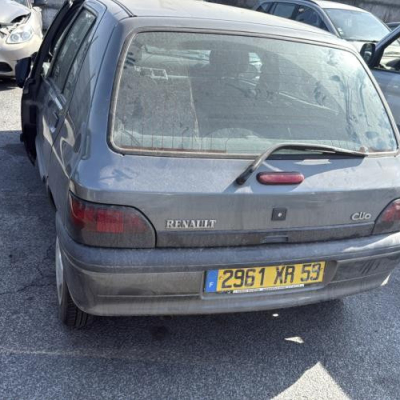 Plage arriere RENAULT CLIO 1 Photo n°9