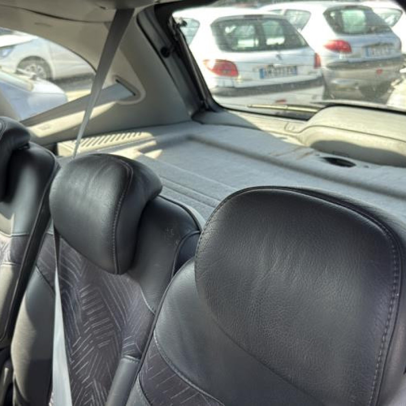 Anti brouillard droit (feux) RENAULT SCENIC 1 Photo n°10