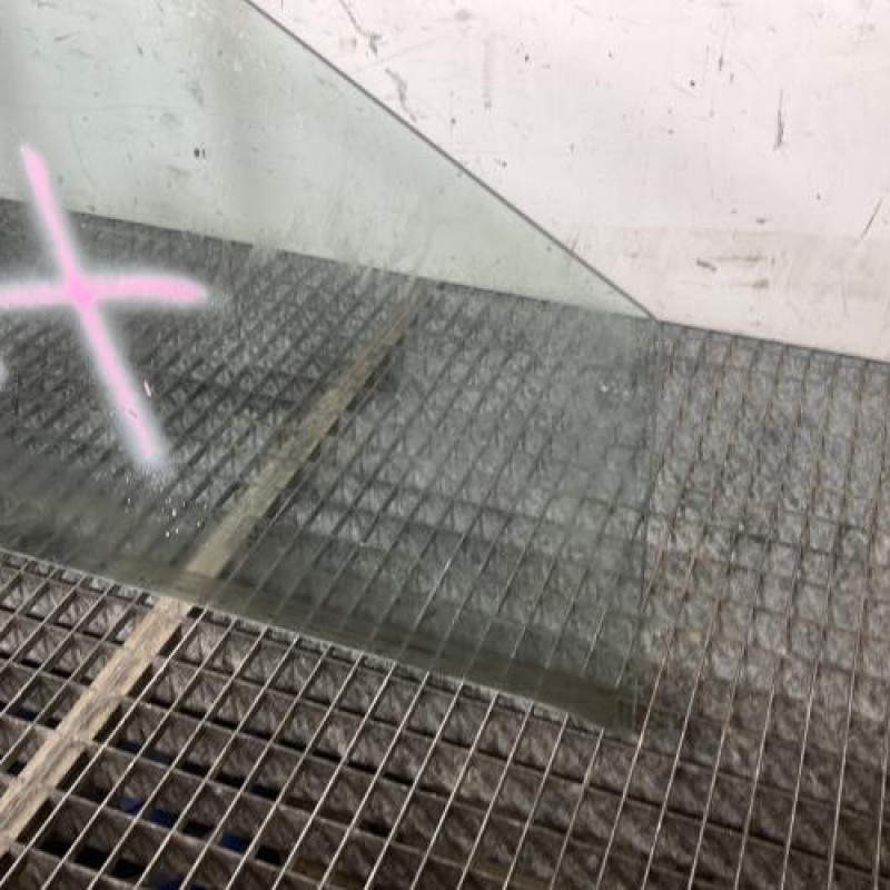 Vitre avant droit RENAULT TWINGO 2 Photo n°2