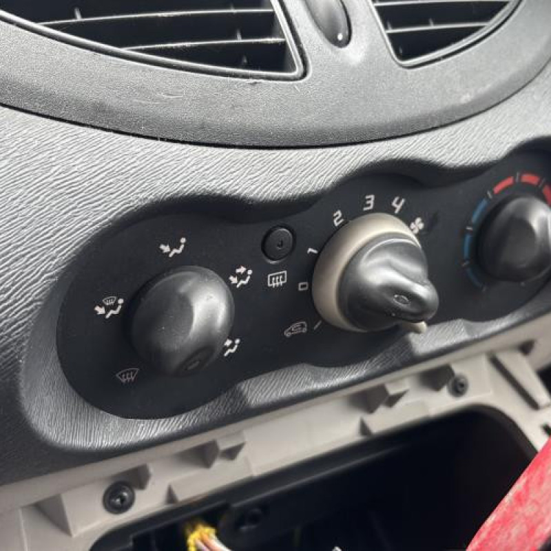 Vitre avant droit RENAULT TWINGO 2 Photo n°16