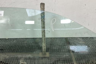 Vitre avant droit SEAT IBIZA 3 Photo n°1