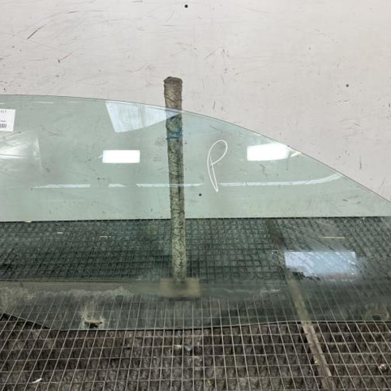 Vitre avant droit SEAT IBIZA 3 Photo n°1