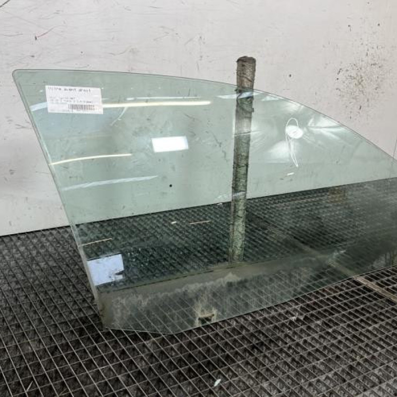 Vitre avant droit SEAT IBIZA 3 Photo n°3