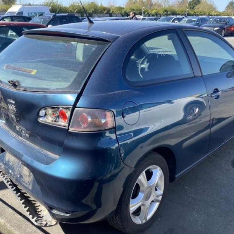 Vitre avant droit SEAT IBIZA 3 Photo n°8